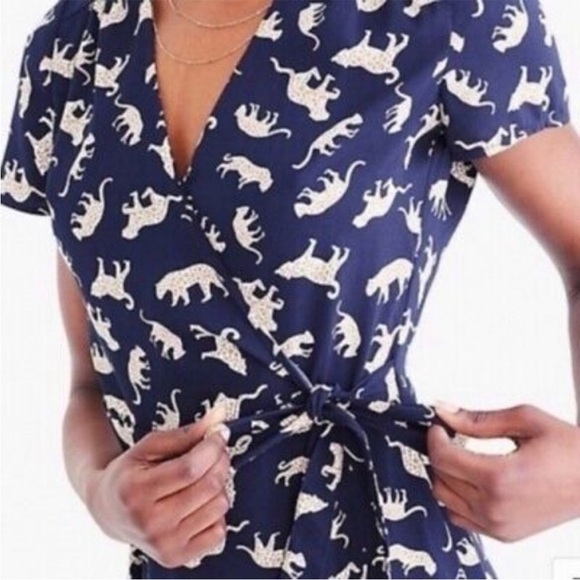 J.Crew Navy Leopard Cat Print Short Sleeve A-Line Wrap Dress Size 2 Tie Waist - Picture 2 of 16